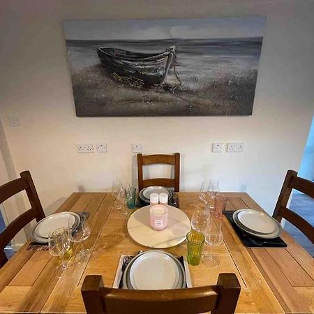 Honeycomb Cottage Newburgh  Экстерьер фото