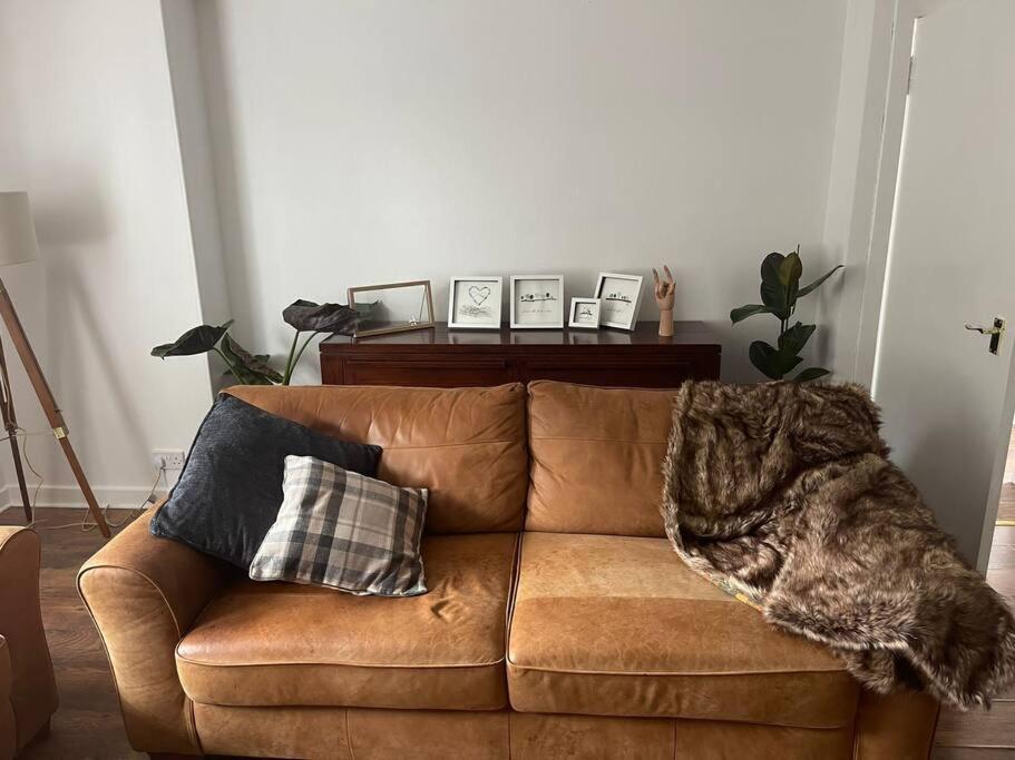 Honeycomb Cottage Newburgh  Экстерьер фото