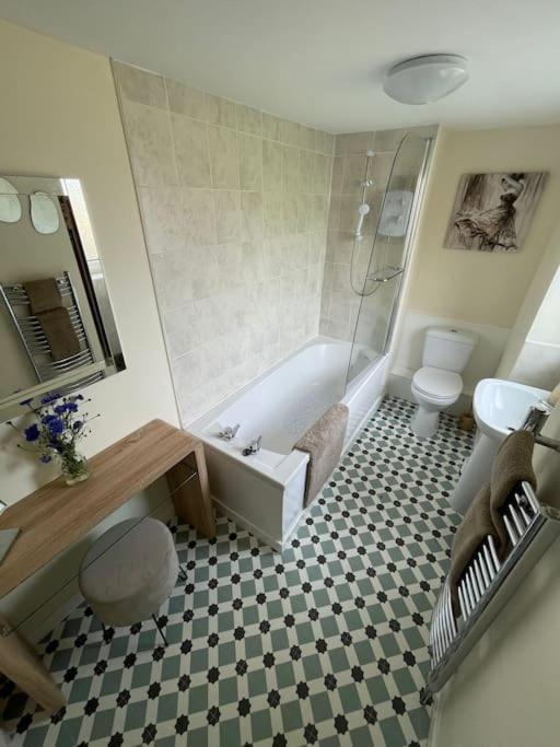 Honeycomb Cottage Newburgh  Экстерьер фото