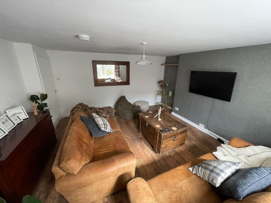 Honeycomb Cottage Newburgh  Экстерьер фото