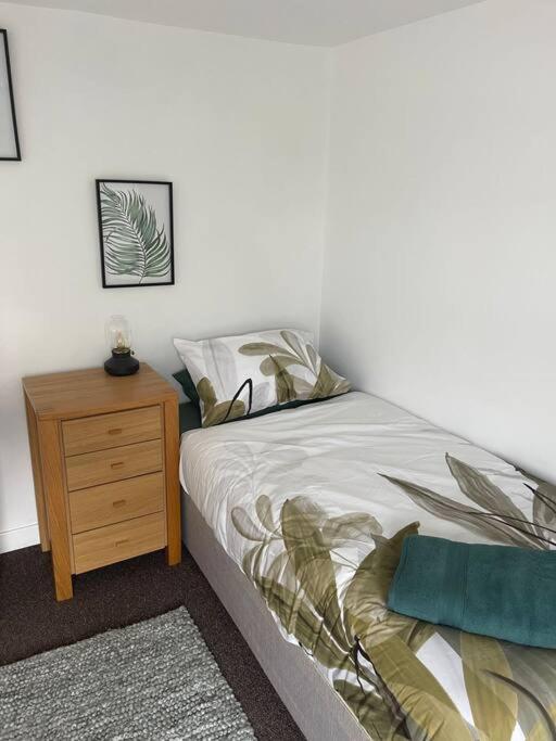 Honeycomb Cottage Newburgh  Экстерьер фото
